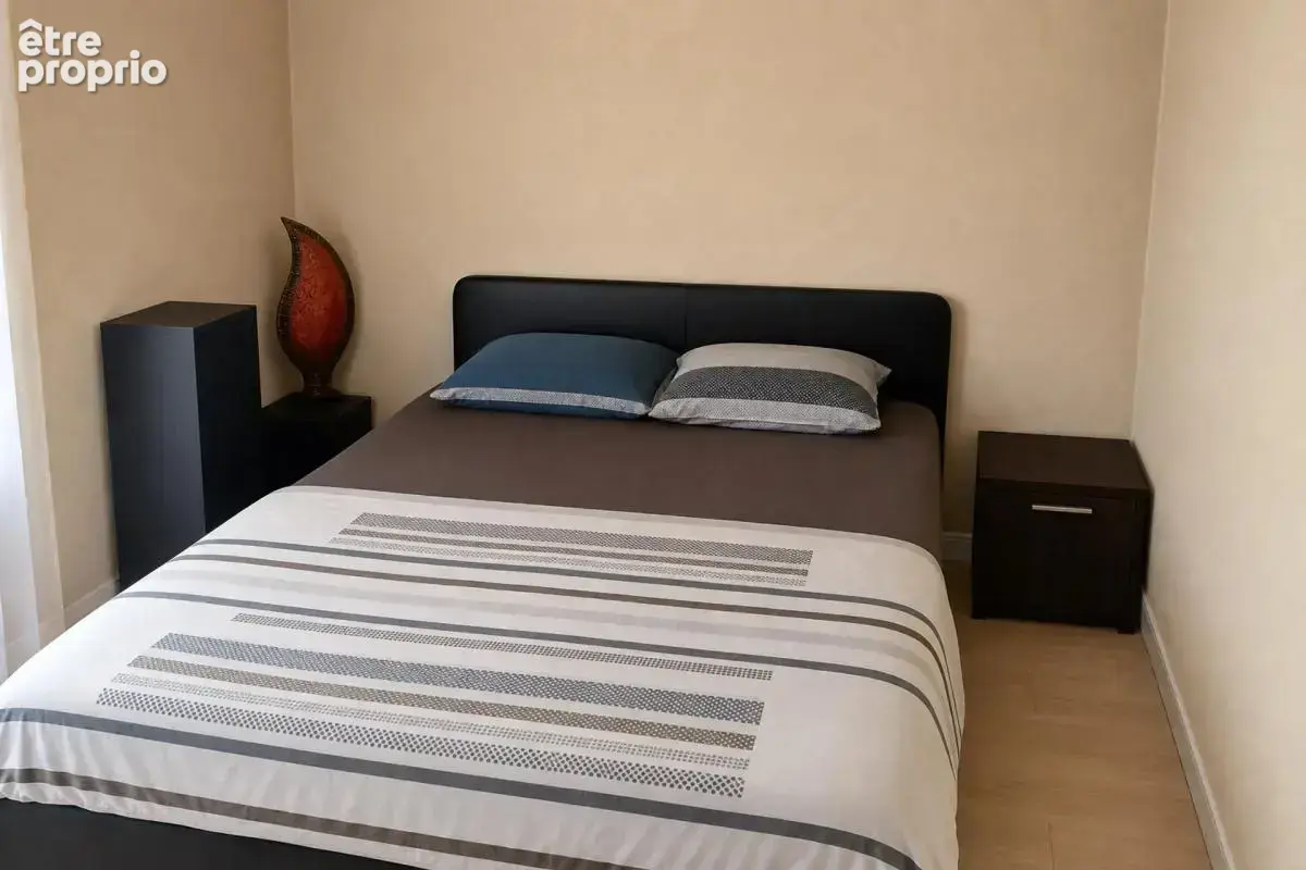 Appartement T4 de 80,5 m² à Clermont-Ferrand - photo 4