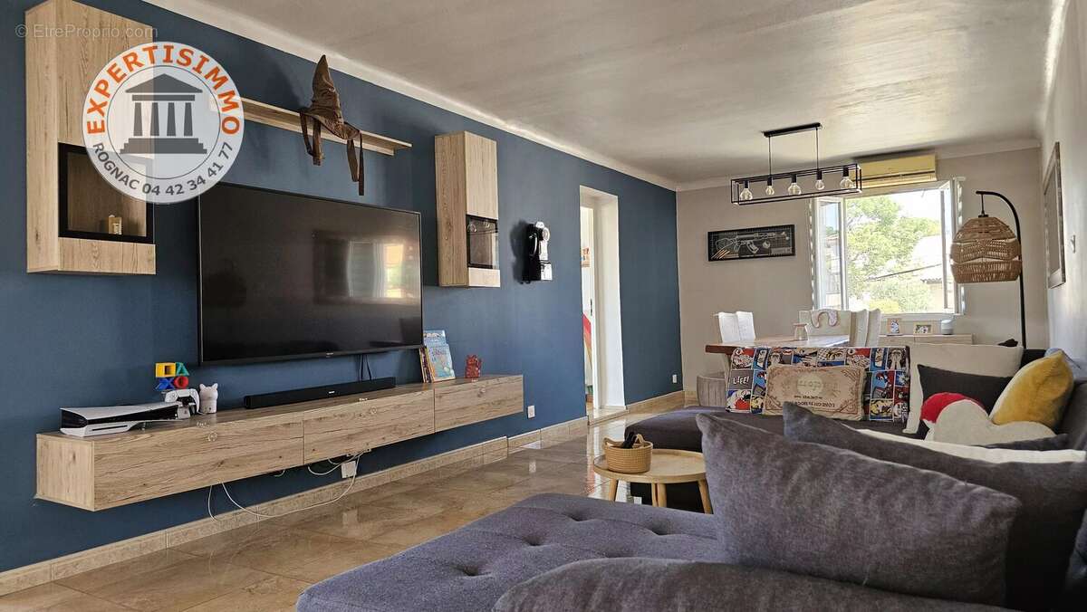 Appartement à ROGNAC