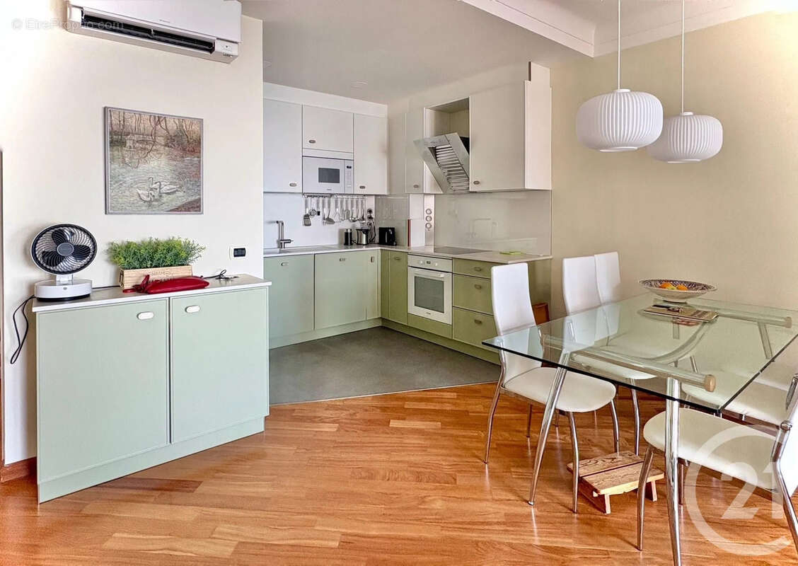 Appartement à MENTON
