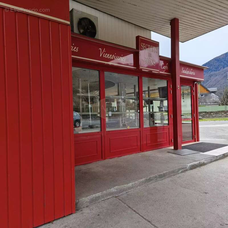 Commerce à BAGNERES-DE-LUCHON