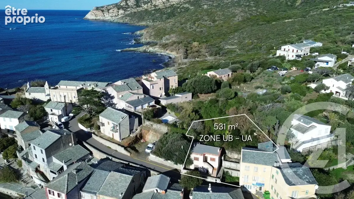 Terrain à CENTURI