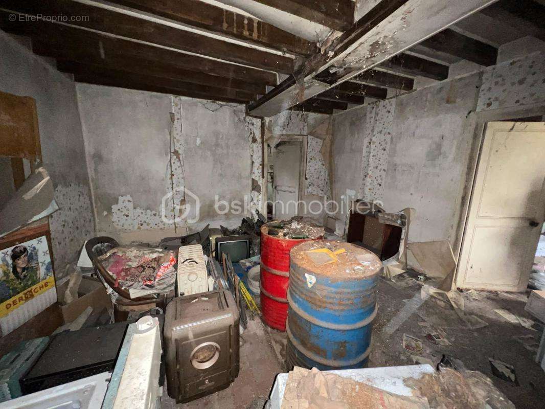 Maison à BELLEGARDE