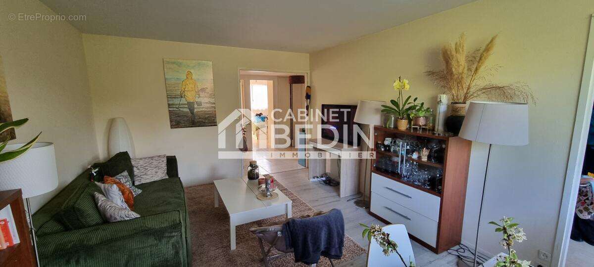 Appartement à BLANQUEFORT