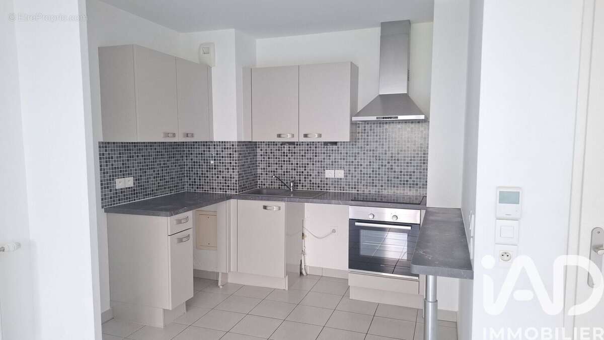 Photo 4 - Appartement à MENNECY