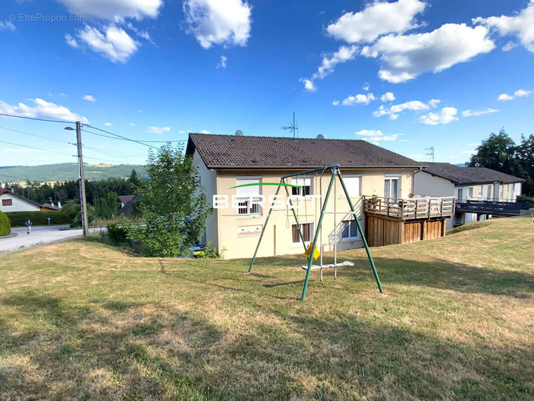 Maison familiale à la campagne sur l'axe Besançon - Pontarlier - photo 3