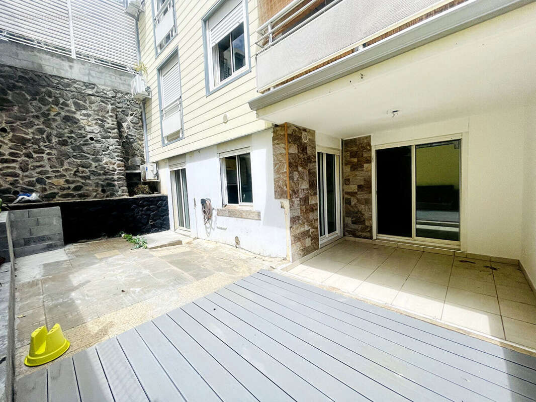 Appartement à SAINT-DENIS