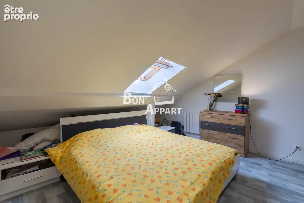 APPARTEMENT F3, rénové, sur Joeuf - photo 3