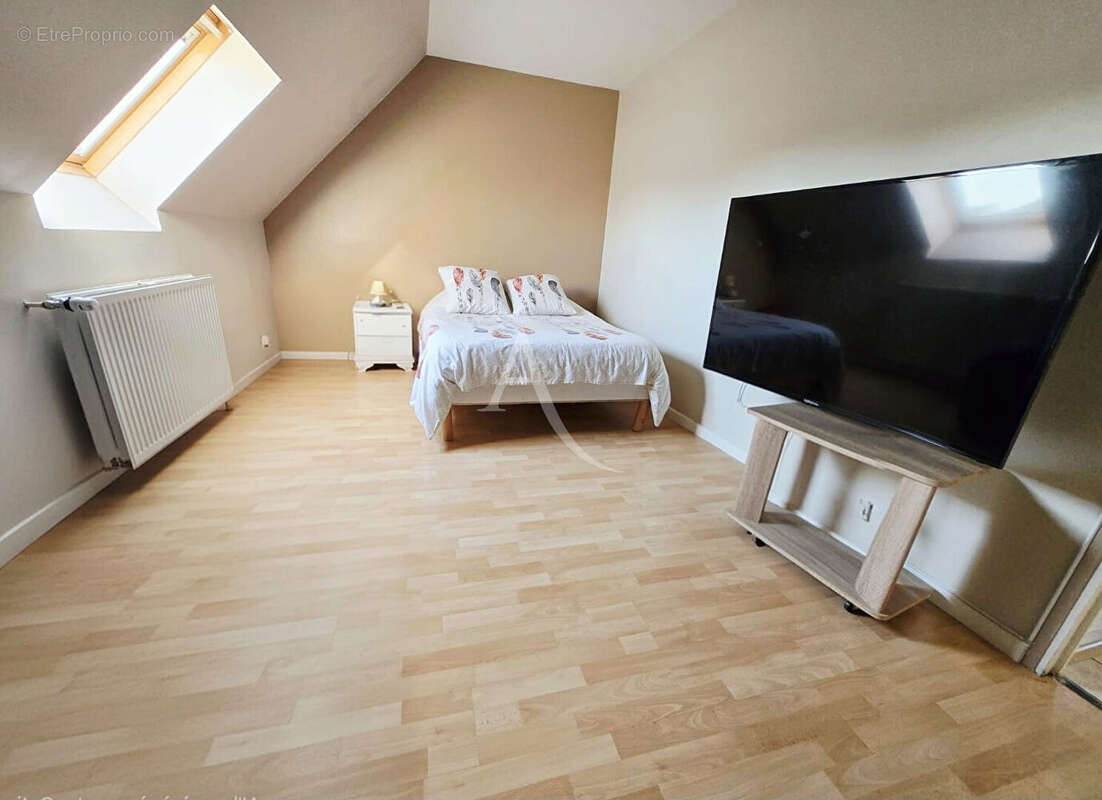 Maison à TREMBLAY-EN-FRANCE