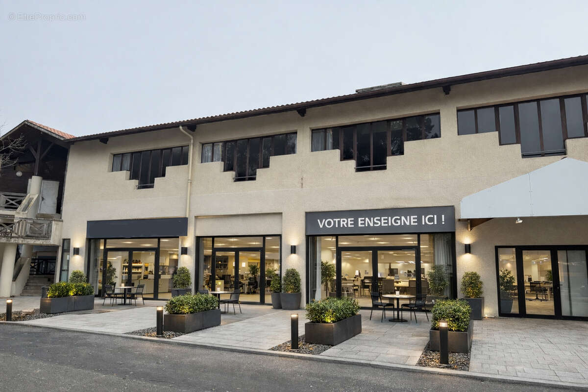 Commerce à MOLIETS-ET-MAA