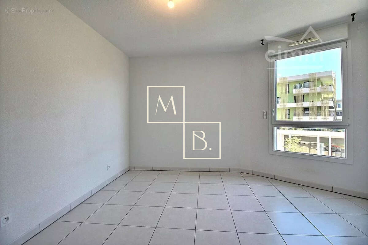 Appartement à JUVIGNAC