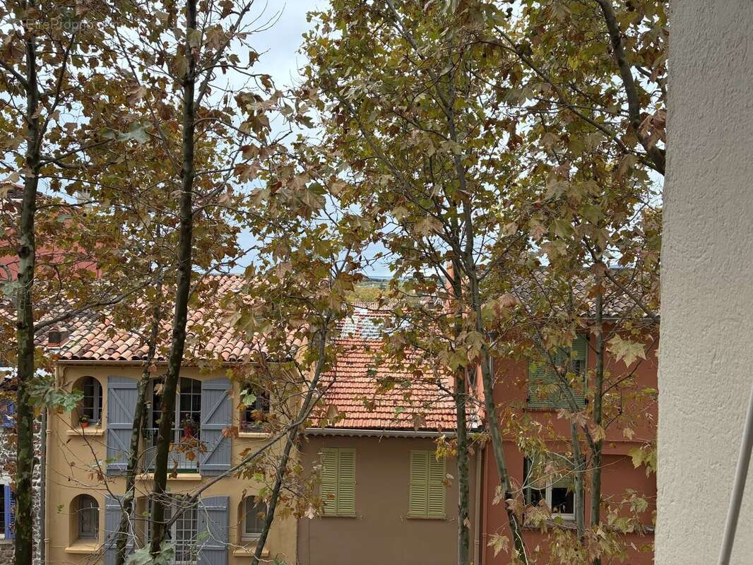 Appartement à FREJUS