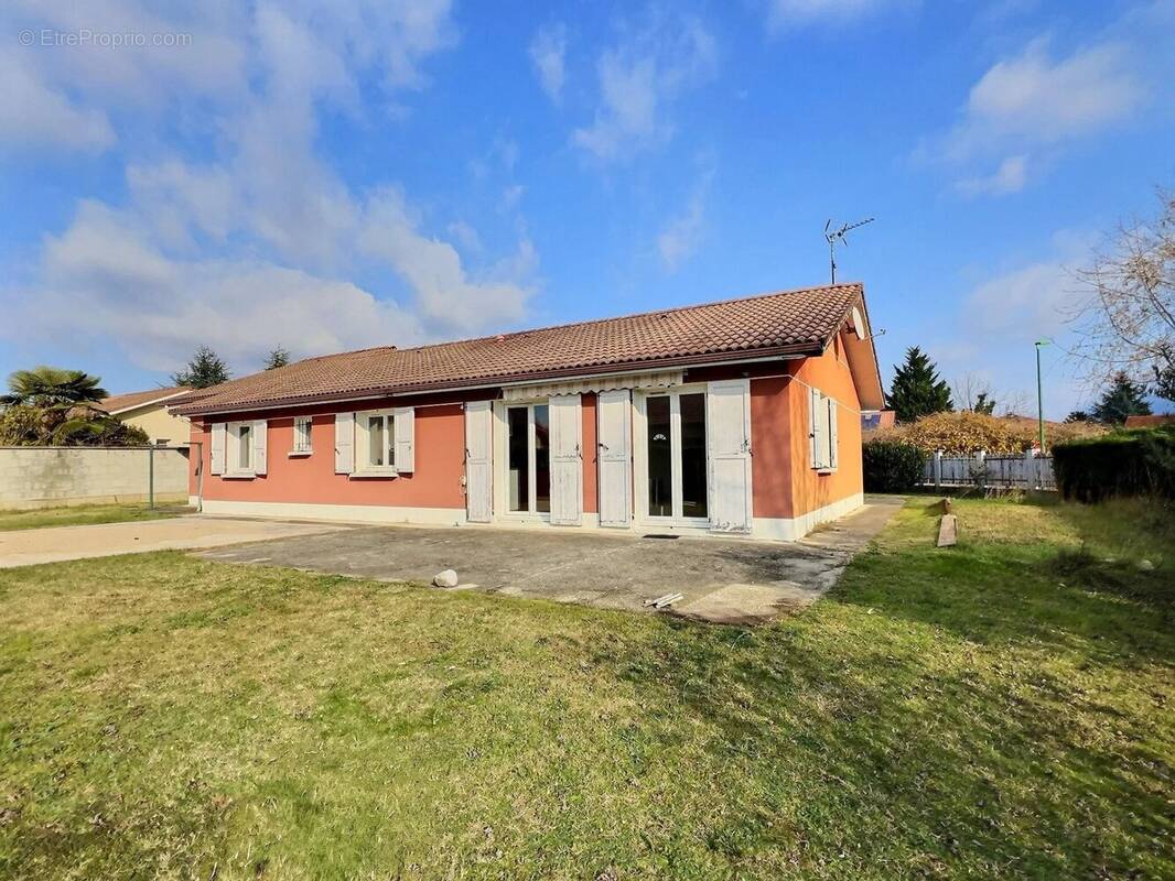 Maison à SAINT-SAUVEUR