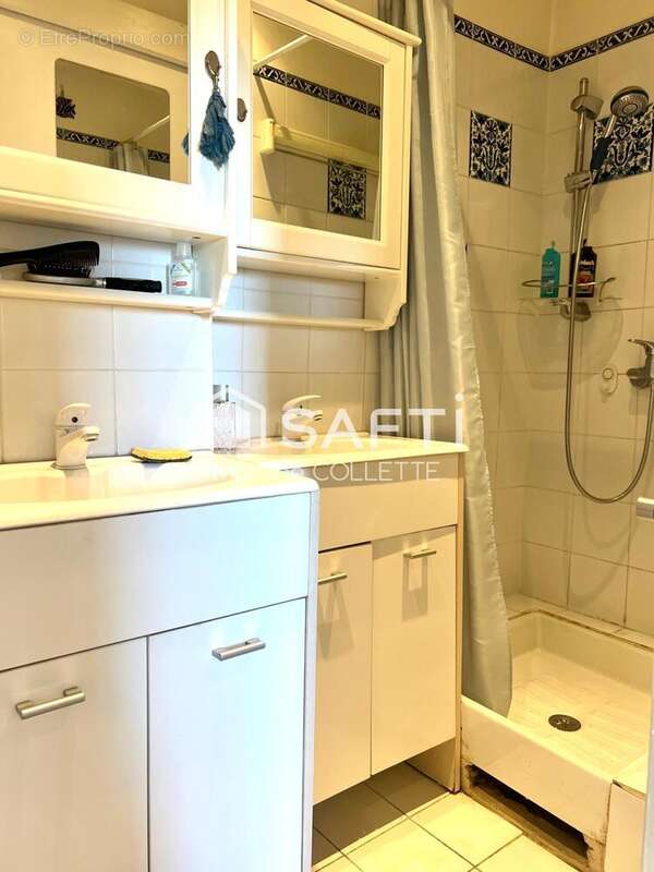 Photo 6 - Appartement à MARSEILLE-2E