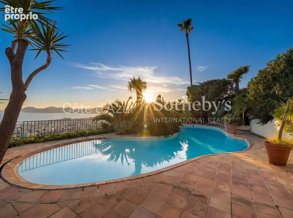Cannes villa vue mer panoramique îles de Lérins domaine sécurisé avec piscine - photo 3