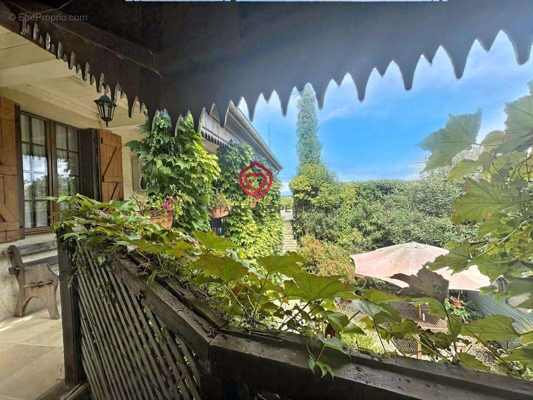 Maison à BASSOUES