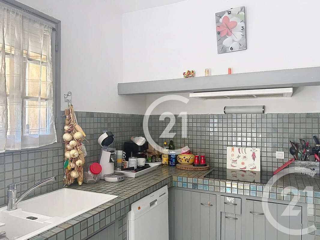 Maison 85 m² à Saint-Cyprien  - photo 6