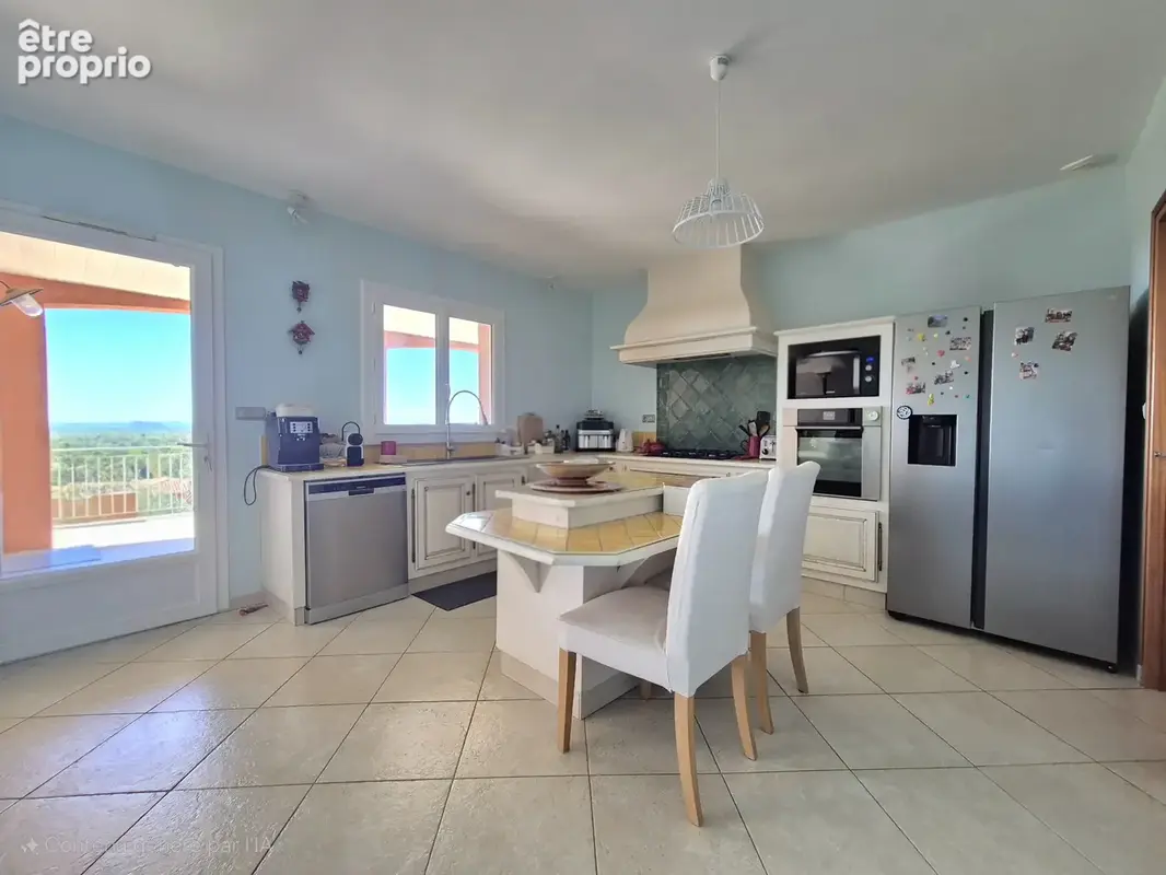 À vendre   Magnifique Villa avec vue exceptionnelle à Régusse - photo 4