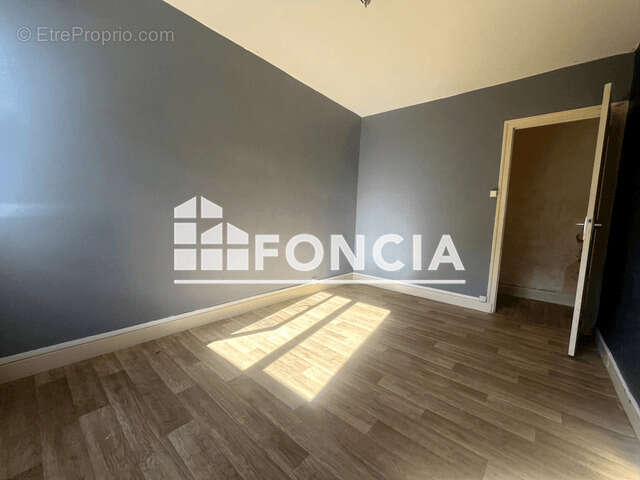 Appartement à VIZILLE