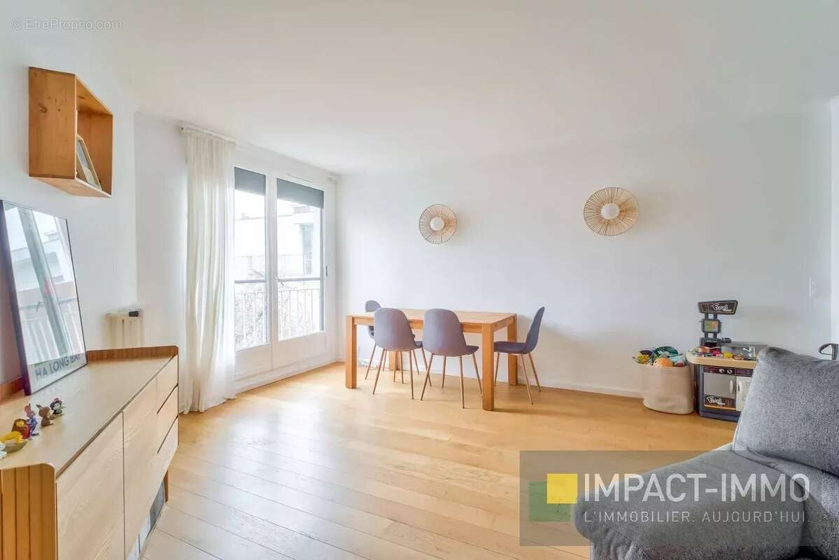 Appartement à ASNIERES-SUR-SEINE
