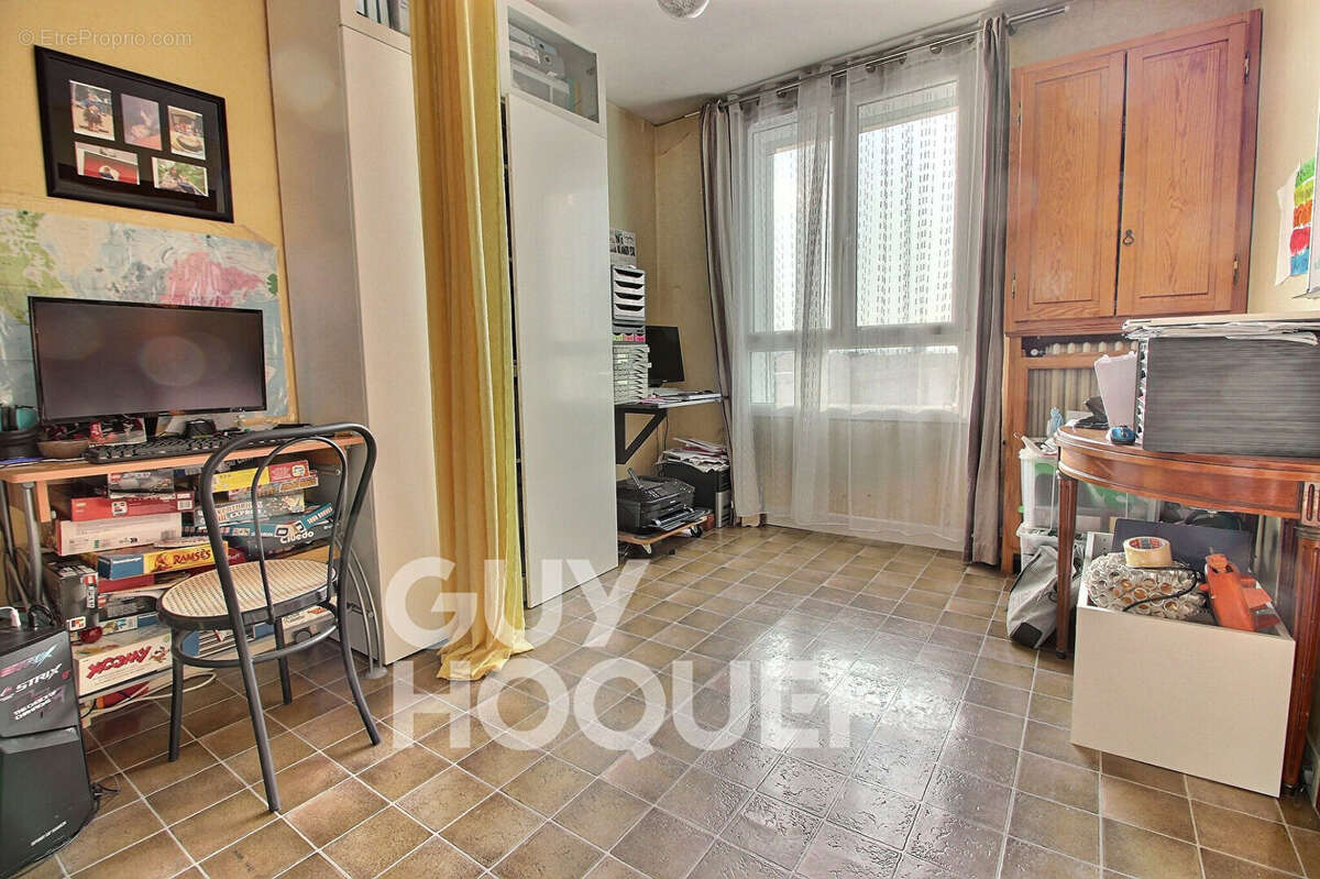 Appartement à RUEIL-MALMAISON