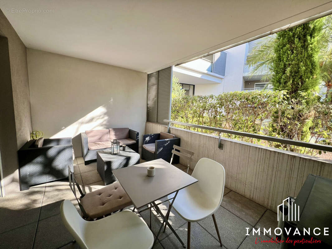 Appartement à LATTES