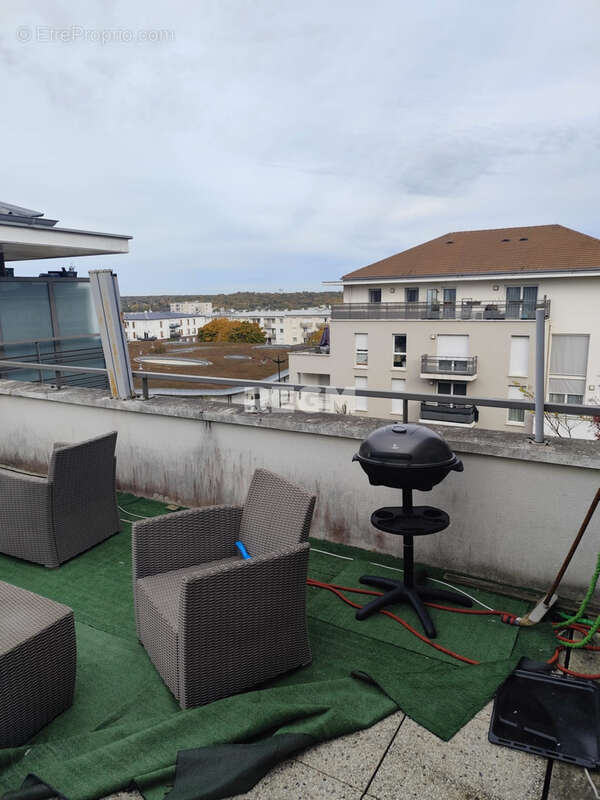 Appartement à CORBEIL-ESSONNES