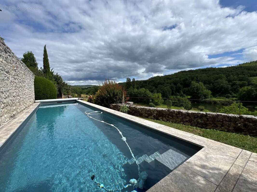 Maison à VERS