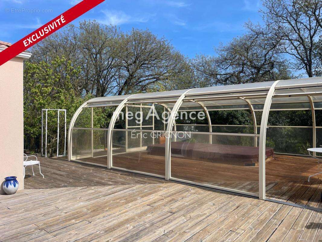 Maison 174m / 6 pièces + garage de 55m2 et Spa de nage et sauna - photo 11