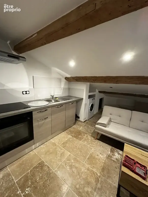Appartement 13 m² à Lambesc  - photo 3