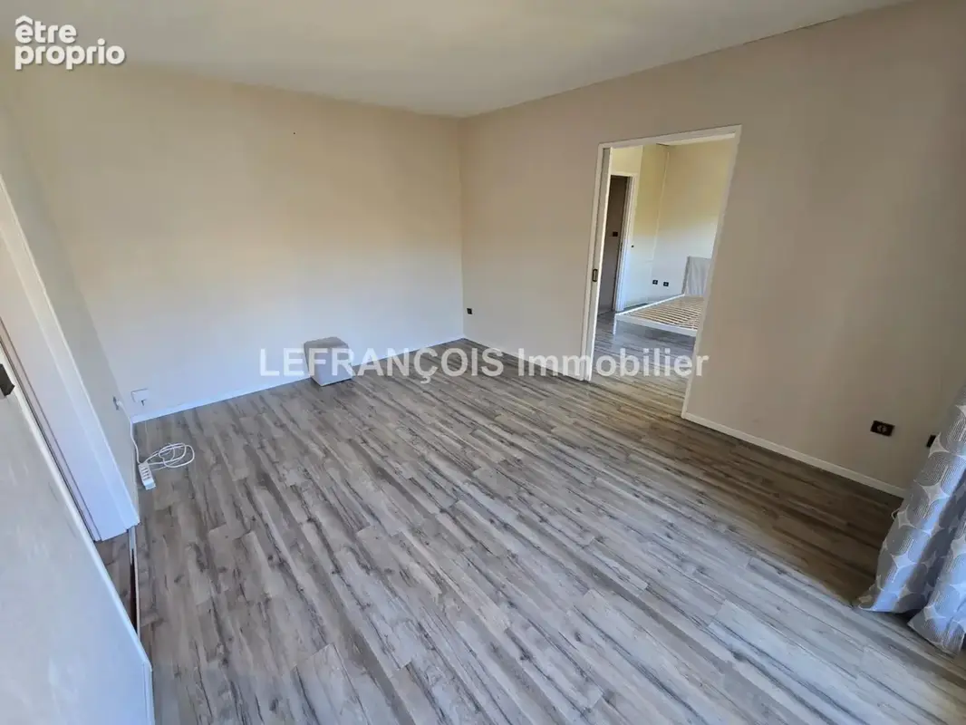 Appartement 2 pièces 38 m² à vendre à Le Cannet (06110) - photo 3
