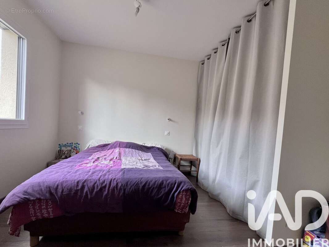 Maison 103 m² à Saint-Clement-Les-Places  - photo 7