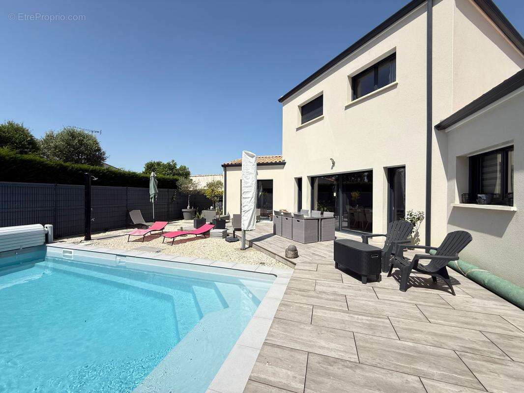 Maison à SAINT-SULPICE-DE-ROYAN