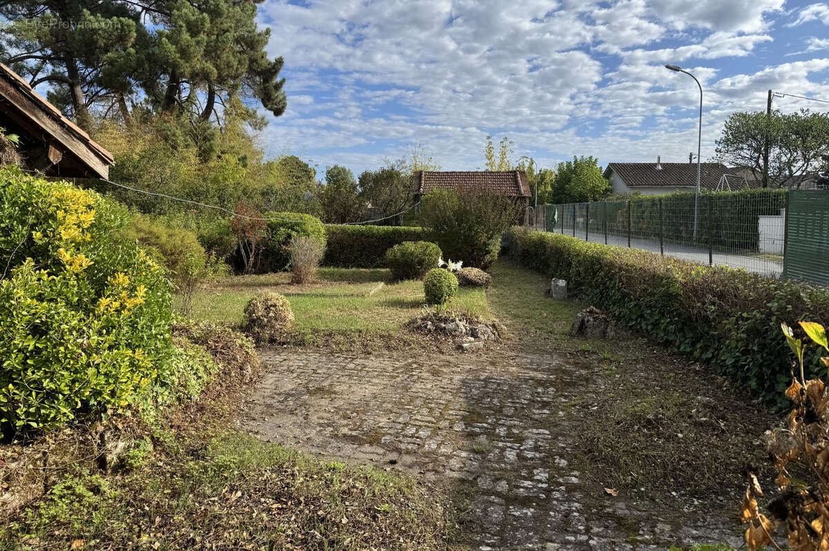 Maison de ville 125 m² avec jardin au coeur de Casteljaloux - photo 7