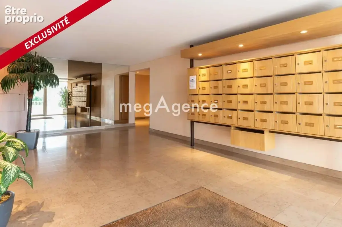 Appartement lumineux avec loggias, piscine et tennis - photo 8