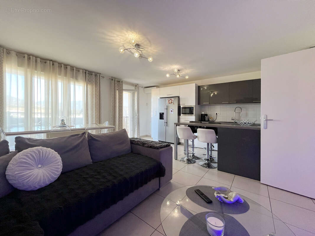 Appartement à SARROLA-CARCOPINO