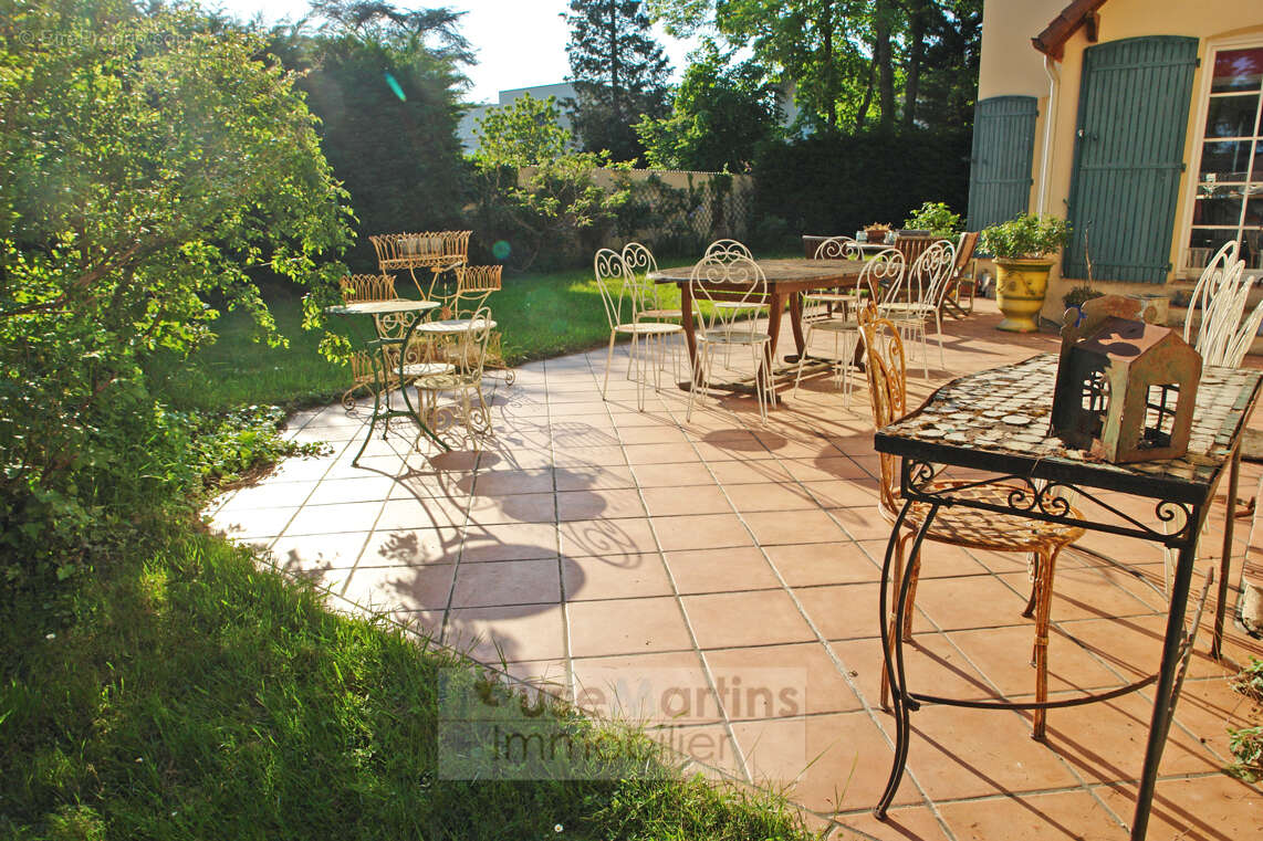 Jolie maison contemporaine idéalement située - photo 16