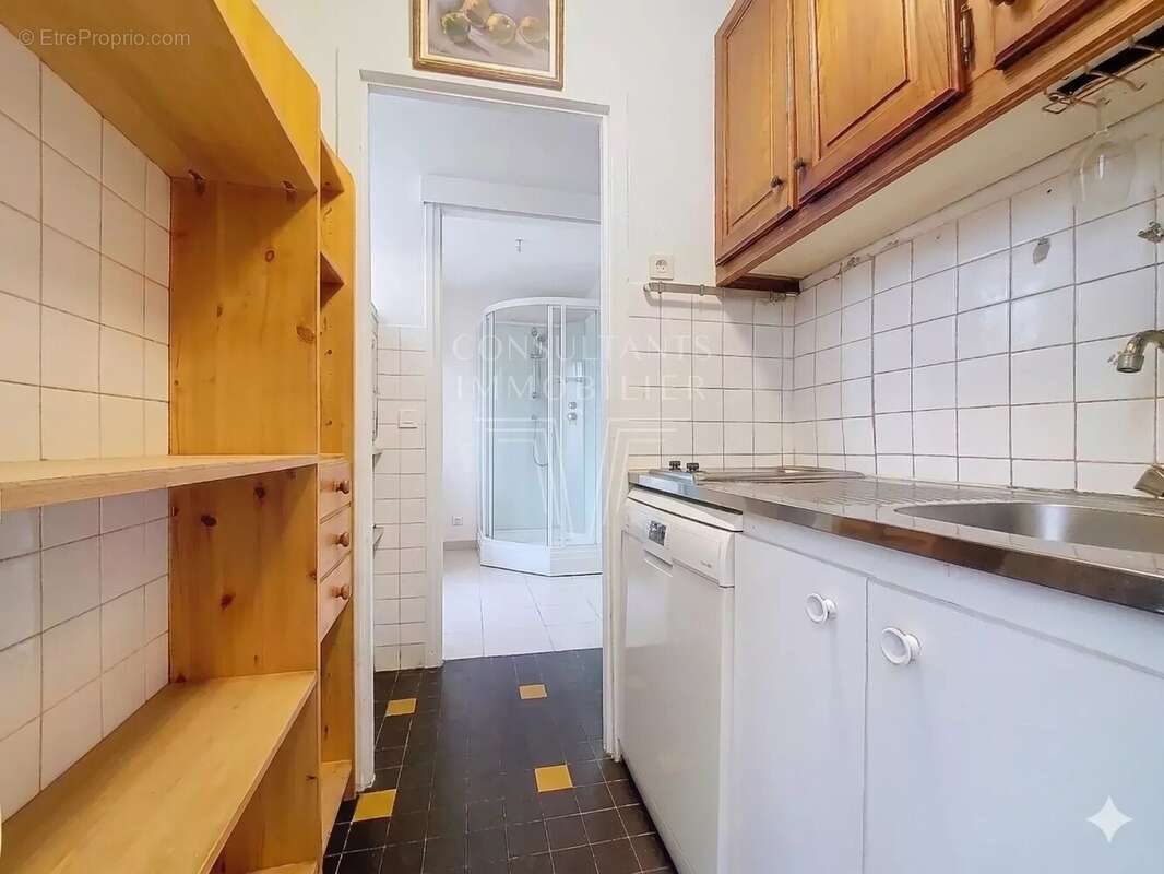 Appartement à PARIS-7E