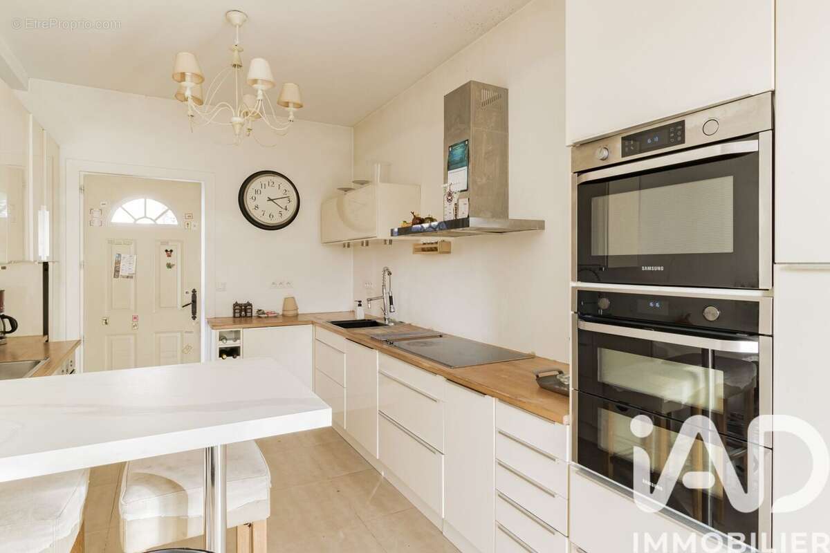 Photo 8 - Maison à SAINT-MAUR-DES-FOSSES