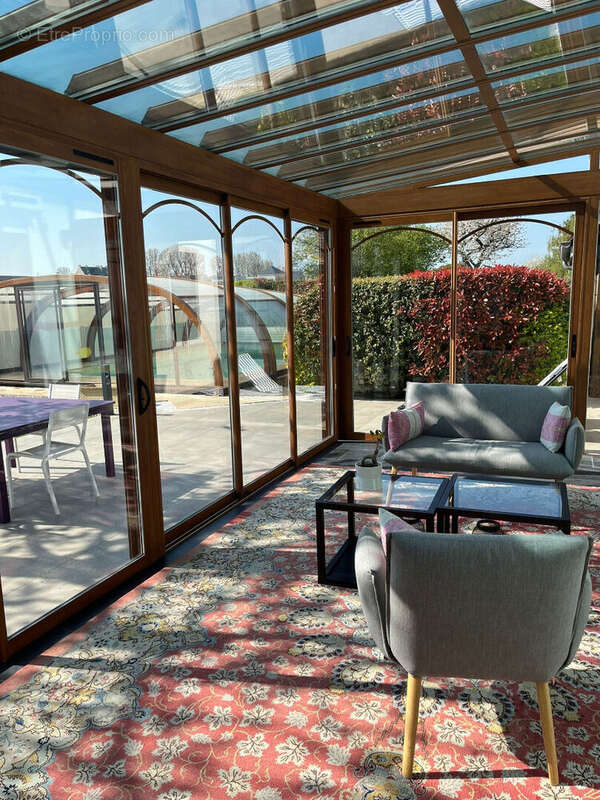 Maison à FONTAINE-ETOUPEFOUR