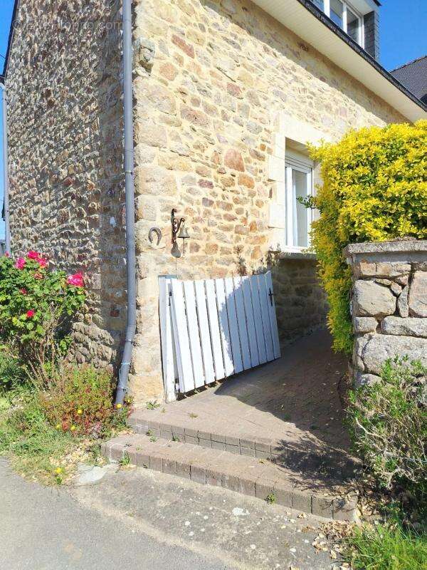 Maison à PLUMERGAT