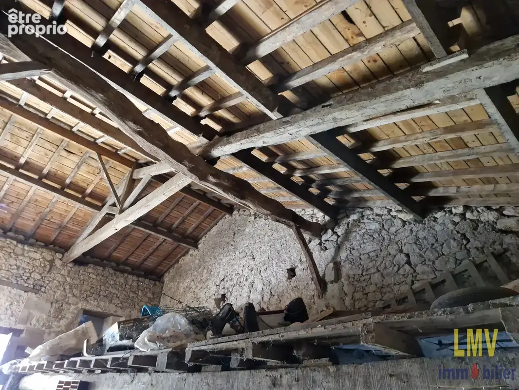 Maison à rénover avec vue - photo 12