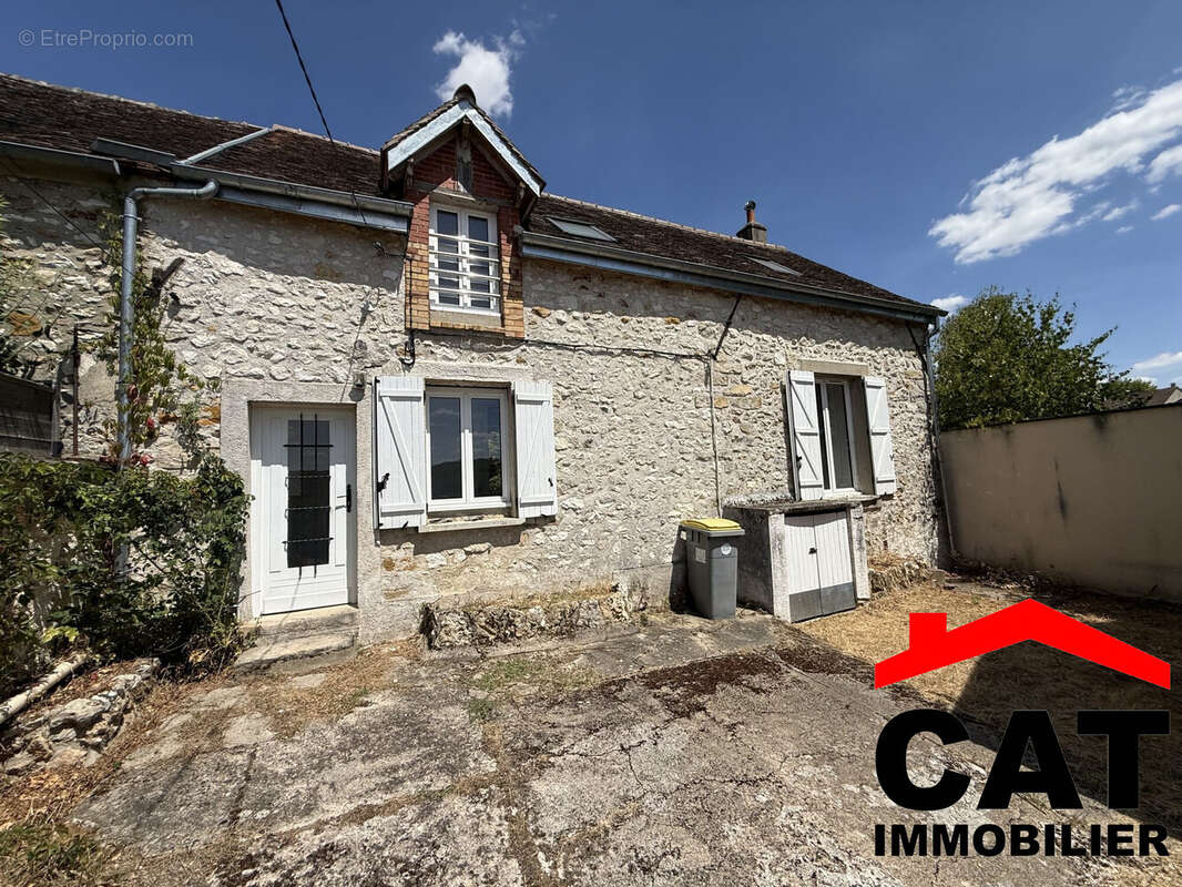 Maison à VERNOU-LA-CELLE-SUR-SEINE