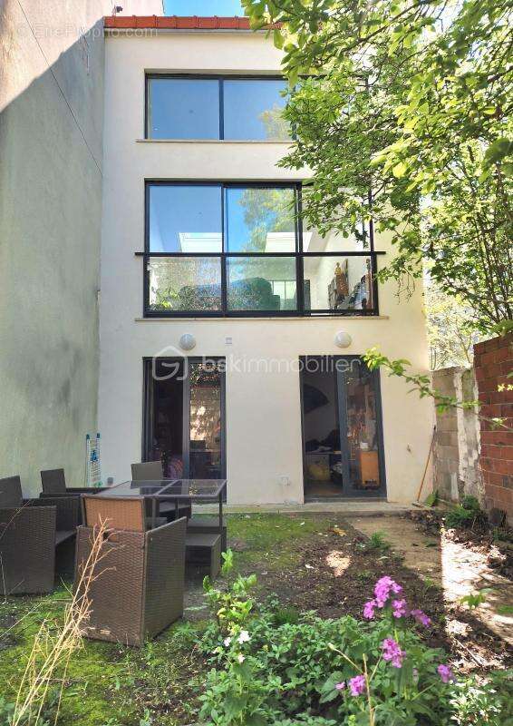 Maison à MONTREUIL