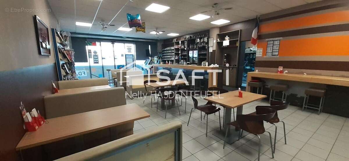 Photo 3 - Commerce à BEUVRAGES