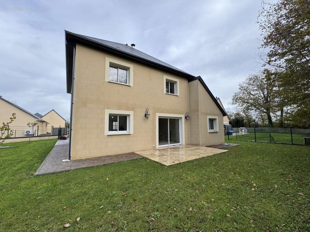 Maison à GOUSTRANVILLE