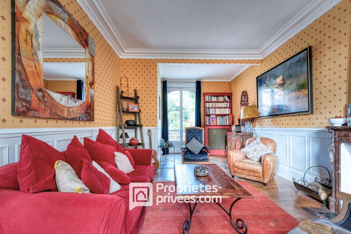 Maison à FORGES-LES-BAINS