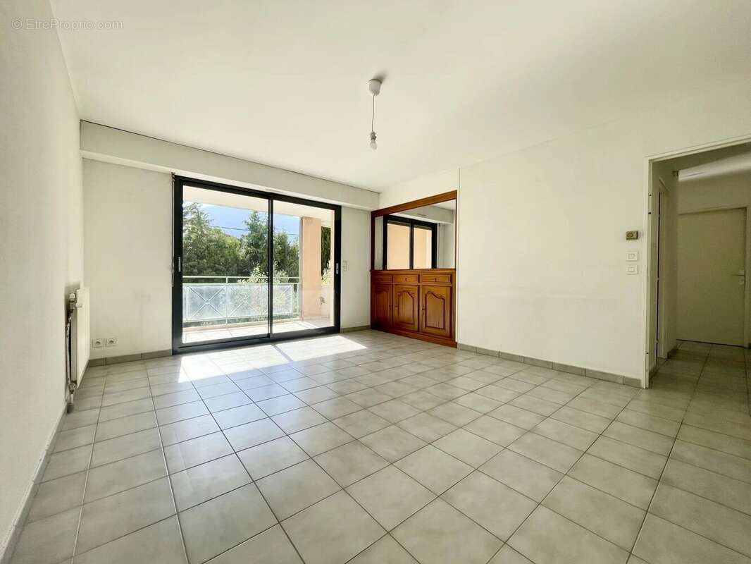 Appartement à NYONS