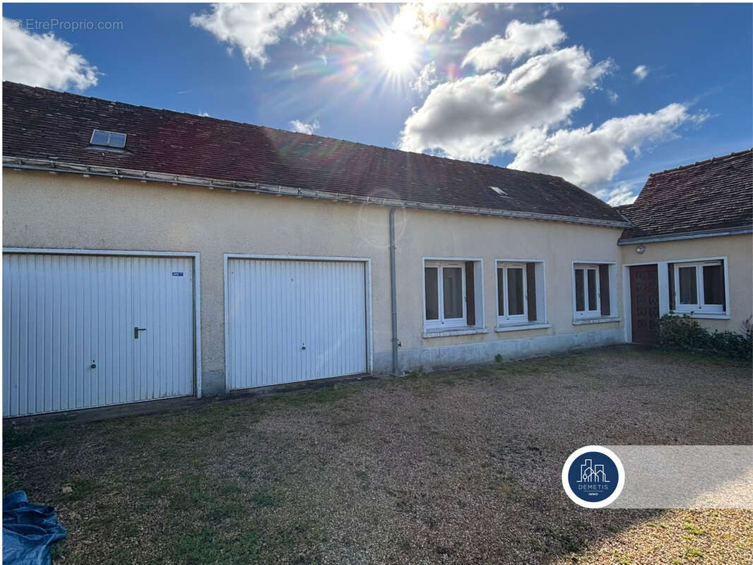 Maison à ROEZE-SUR-SARTHE