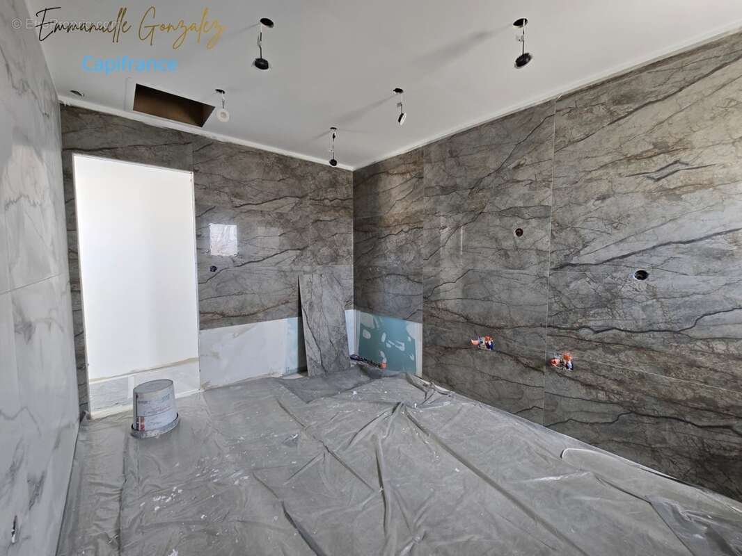 Villa contemporaine 150 m² à BASSAN (34) - photo 18