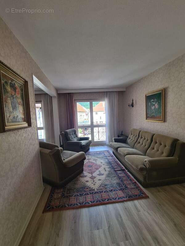 Appartement à ORNANS